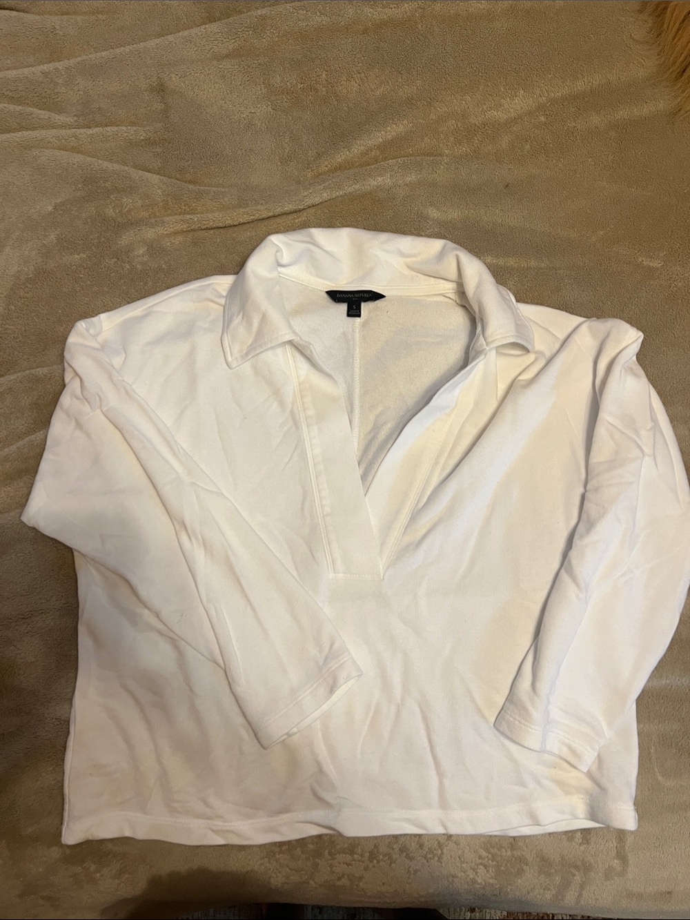 Banana Republic White Collared Long Sleeve Pullover